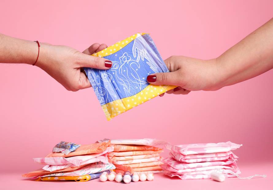 Skupo je biti rođena: 2 milijuna ljudi u Hrvatskoj krvari, država to oporezuje kao luksuz