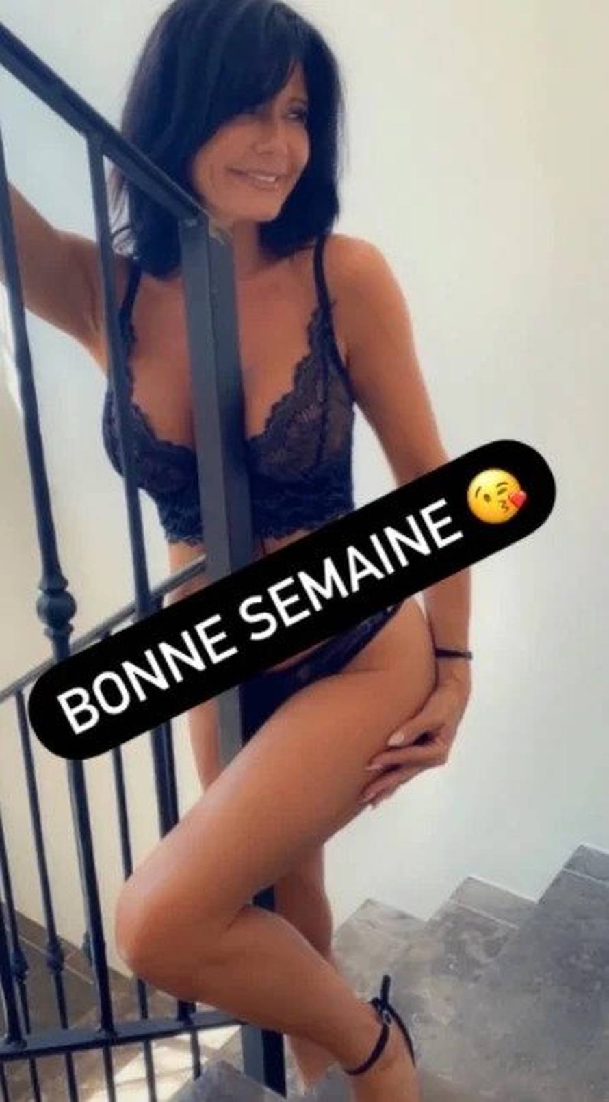 'Imam 50 godina i francuski reprezentativac nudio mi je za noć 50.000 €. Odbila sam ga...'