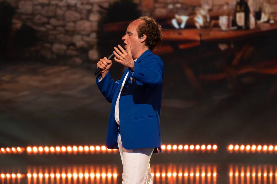 Nižu se komentari na nastup Bošnjaka: 'Grdović na soku! To je Gargamel, maska je užasna'