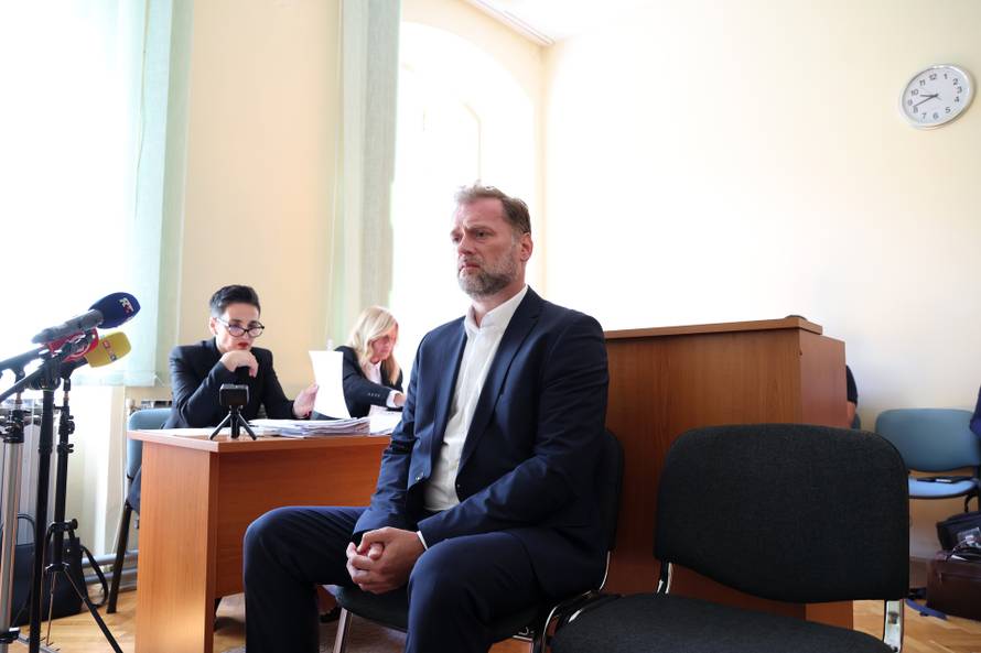 Vinkovci: Nastavak suđenja bivšem ministru obrane Mariju Banožiću