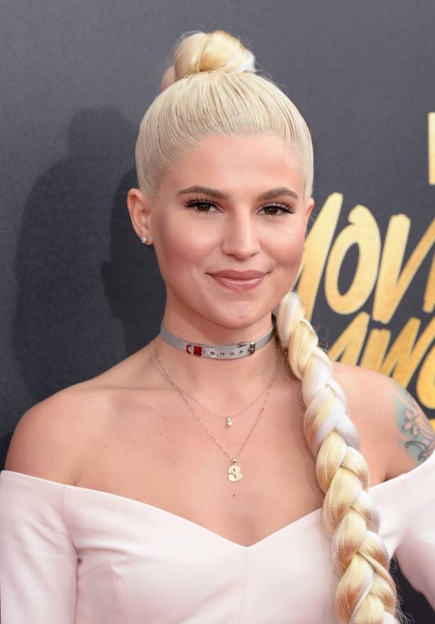 Los Angeles: Dolazak poznatih na dodjelu MTV Movie And TV  nagrada 