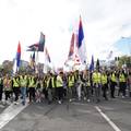 FOTO Tisuće studenata krenulo u Novi Sad. Vučić se pravi glup: 'Što je tamo, neka utakmica?'