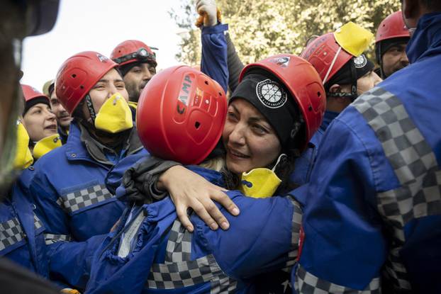 A woman rescued under rubble 178 hours after 7.7 Kahramanmaras Earthquake