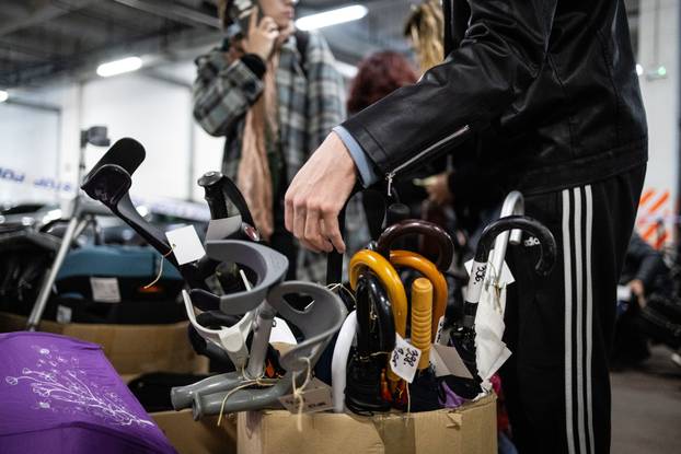 Zagrebačka policija organizirala je  javnu prodaju pronađenih predmeta kojima je istekao rok čuvanja