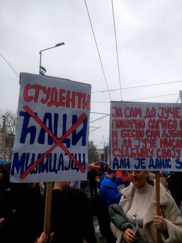 200 slika s masovnog prosvjeda