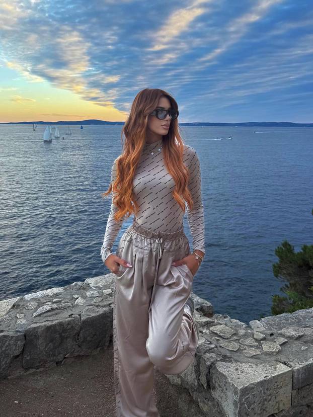 FOTO Wow, kakvo tijelo! Naša influencerica Lara pokazala liniju od koje svima pada vilica