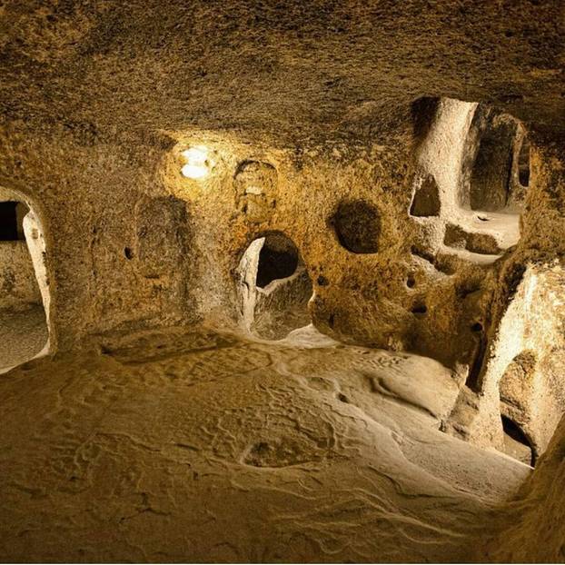 Derinkuyu je najveći podzemni grad svijeta, dubok 85 metara, a u njega stane 20.000 ljudi