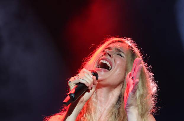 Šibenik: Joss Stone održala koncert na tvrðavi sv Mihovila