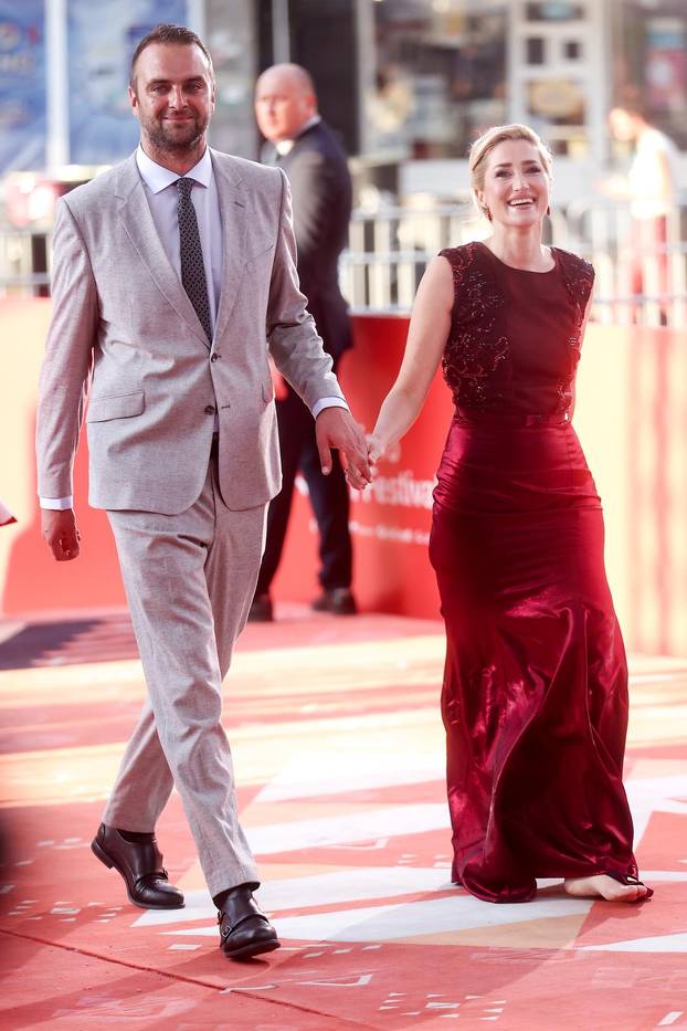 Filmske zvijezde prošetale prvim crvenim tepihom petog dana 31. Sarajevo Film Festivala