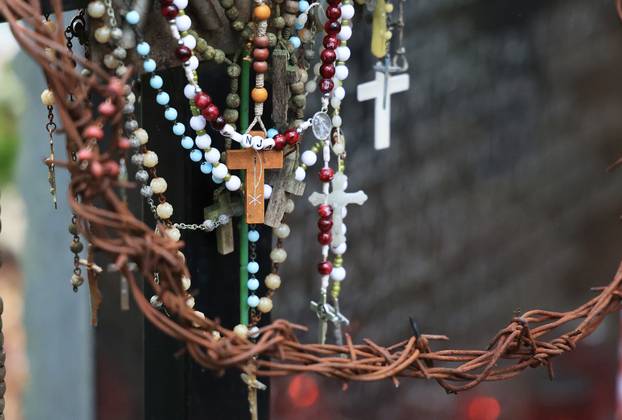 Posljednji ispraćaj i ukop 814  žrtava Drugog svjetskog rata i poslijeratnog razdoblja ekshumiranih iz masovne grobnice jama Jazovka