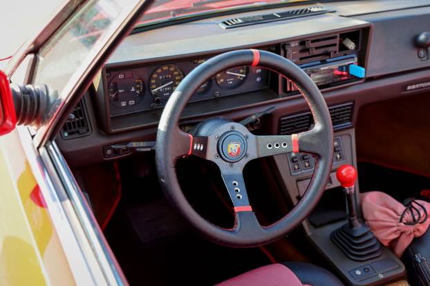 Zadar: 24. Oldtimer auto rally "100 kilometara Zadra"