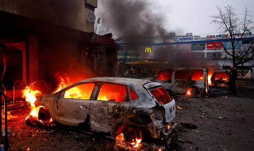 FOTO Žestoki udar ruskih raketa na Kijev trajao satima: Stravični su prizori, više je stradalih