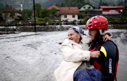 Za stradale u poplavama u Srbiji uplatili 27,8 milijuna eura