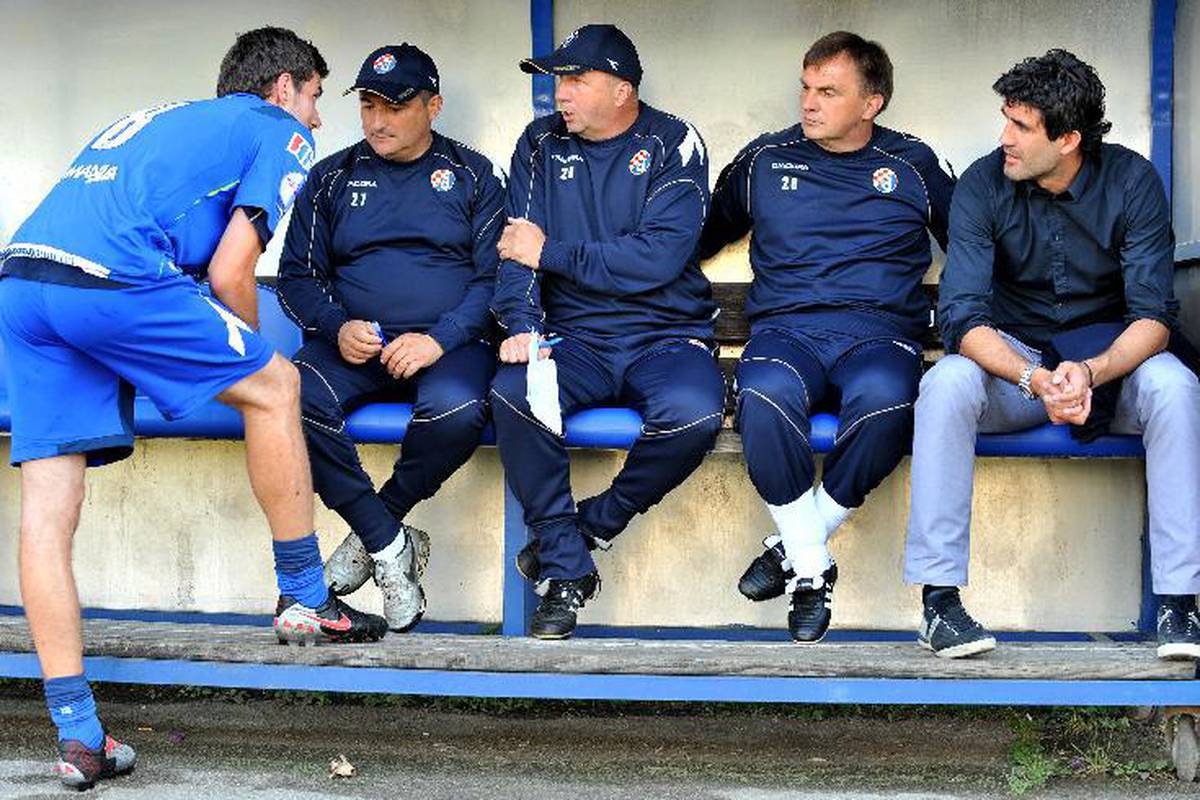 Dinamo u Kopru vodi Ćuk, Zajec na utakmici u Tirani
