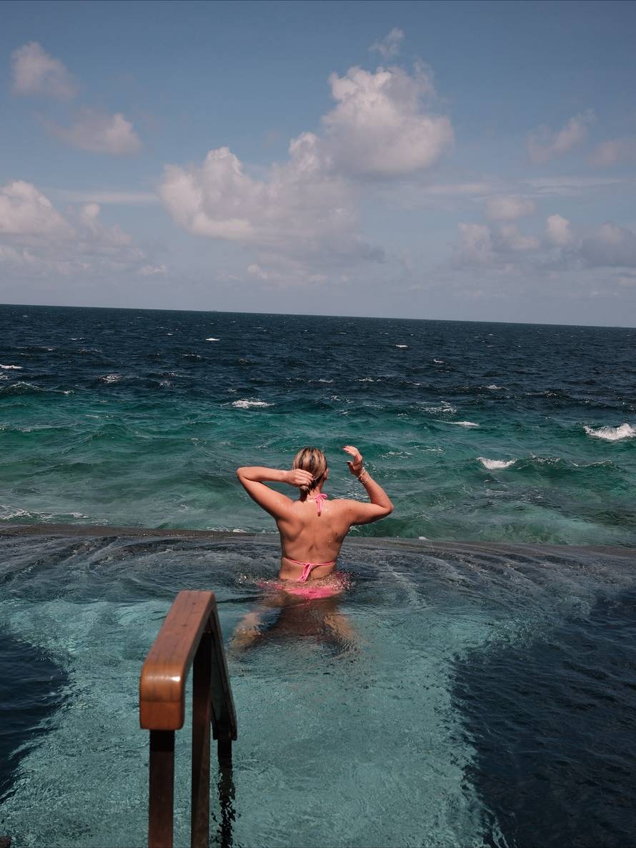 Vekić osvojila prvi set 6-0, pa ispala s WTA turnira u Dubaiju