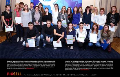 Korak u život: 30 mladih dobilo stipendije Rotary Kluba Zagreb
