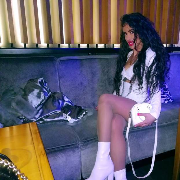 FOTO Djevojka iz Srbije i dalje je hit! Podržava Vučića i 'bježi' od škole. Ovako je izgledala prije