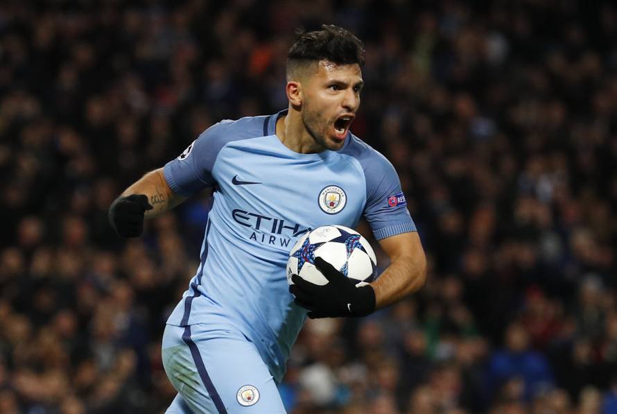 Manchester City's Sergio Aguero celebrates scoring their second goal