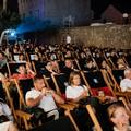 FOTO U ljetnom kinu tražila se ležaljka više: Evo kako je bilo drugog dana Slano Film Daysa