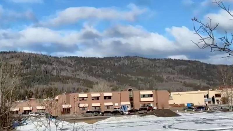 Ovo je SMS koji je policija poslala tijekom užasa u Kanadi: 'Osumnjičena je u haljini...'