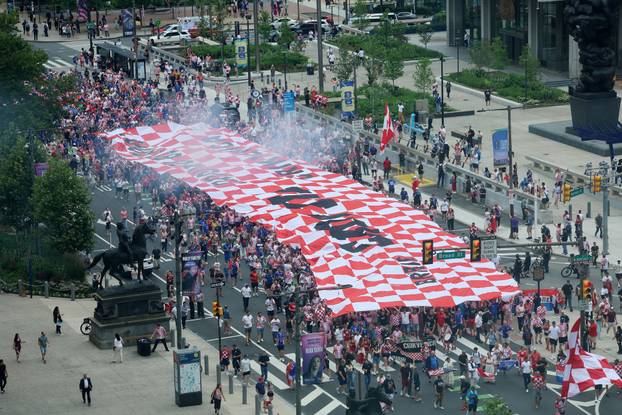 SP 2026 Philadelphia: Navijači razvili veliku hrvatske zastavu na uoči utakmice s Ganom 