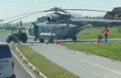 VIDEO Traktor šlepao helikopter u Velikoj Gorici, ljudi u šoku: 'U ovo nitko neće povjerovati...'