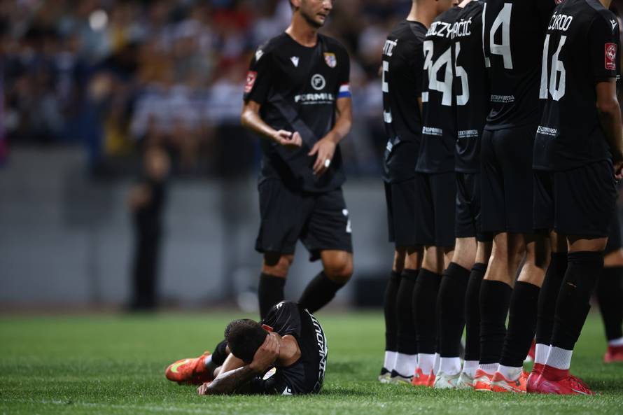 Posušje: Prijateljska utakmica Posušje - Hajduk u rasprodanom stadionu
