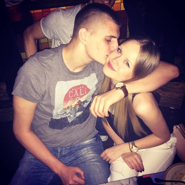 FOTO Supruga srpske zvijezde uz njega je još od srednje škole. Zbog nje ima i poseban ritual...