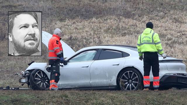 BMW-om udario u Porsche koji ga je pretjecao. Suvozač izletio u potok, a auto pao na njega