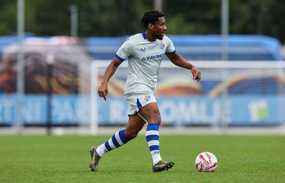 FOTO Zaboravljeni Francuz opet trenira! Priključio se momčadi Dinama nakon dugo vremena