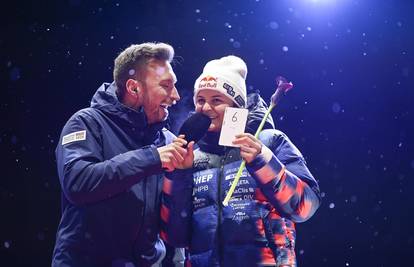 Daj potpis, daj izjavu... Zrinka Ljutić ponajveća je zvijezda SP-a i svjetskog skijanja! Tek joj je 21