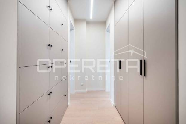 FOTO Stan u srcu Varaždina ima bazen, jacuzzi i saunu! Cijena će mnoge iznenaditi...