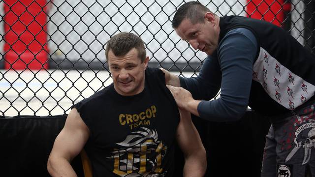 Cro Cop: 'Dvojica su me odbila. Žao im prebiti gospodina u 44.'