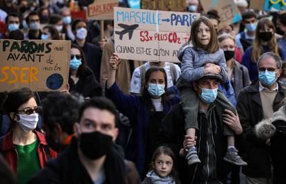 Građani Pariza: Za pravi zakon o klimi dosta je pustih priča
