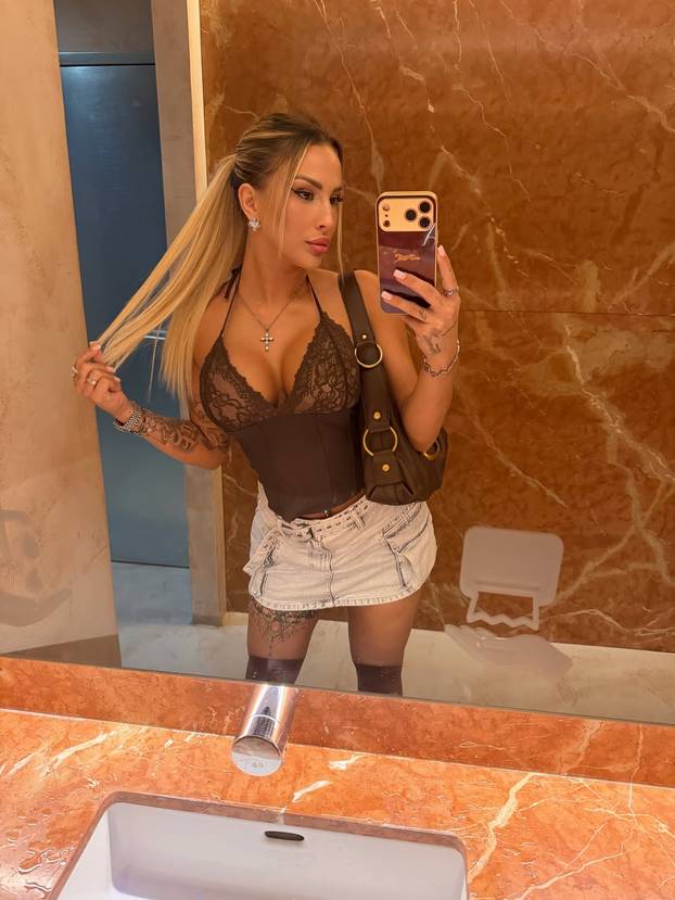 FOTO Tko je češka novinarka koja je izbezumila trenera? 'Nemam baš iskustva u ovom'