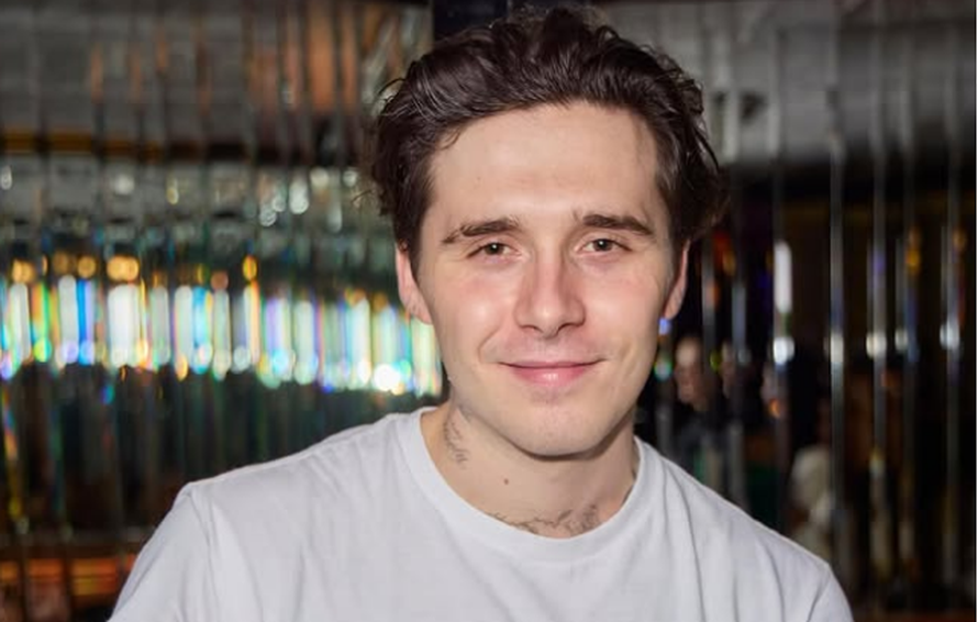 Romeo i Cruz Beckham tetovažama odali počast obitelji, Brooklyn svoje briše