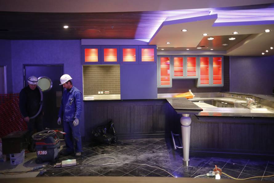 Najveći kruzer na svijetu je krenuo na svoje prvo putovanje