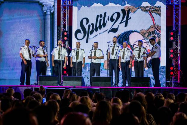 Split: Finalna večer Splitskog Festivala na Prokurativama