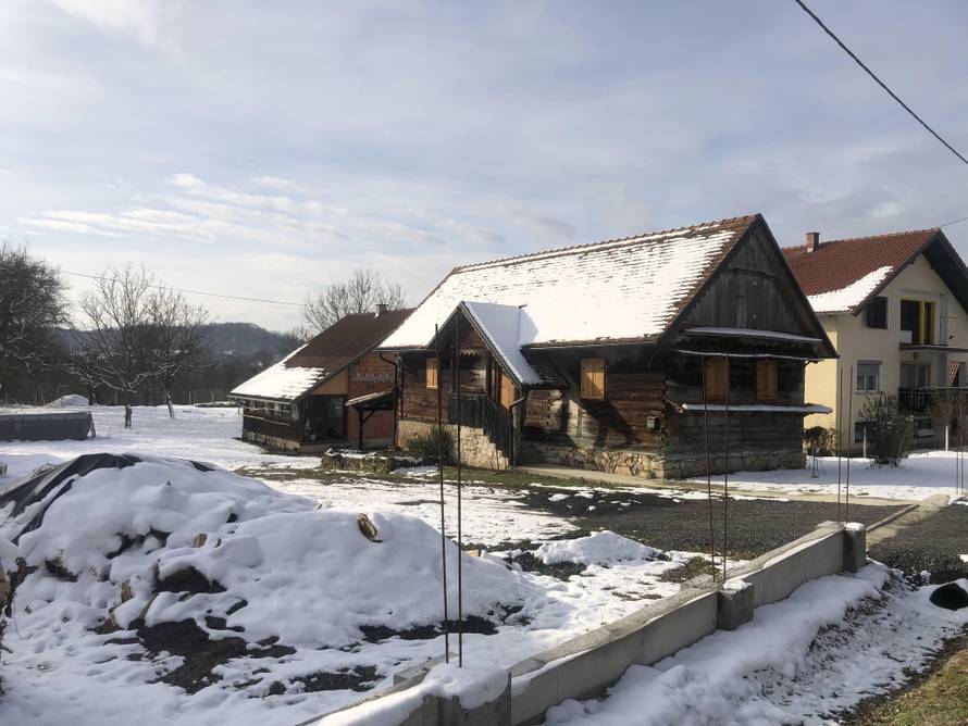 Ne, nije šala: Kad Žinić državi vrati kuću u kojoj je besplatno živio, država će mu to - platiti!