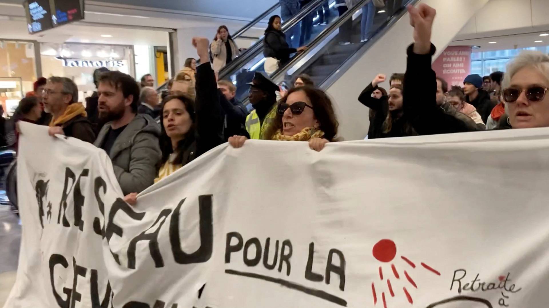 Protests in Chatelet, in Paris