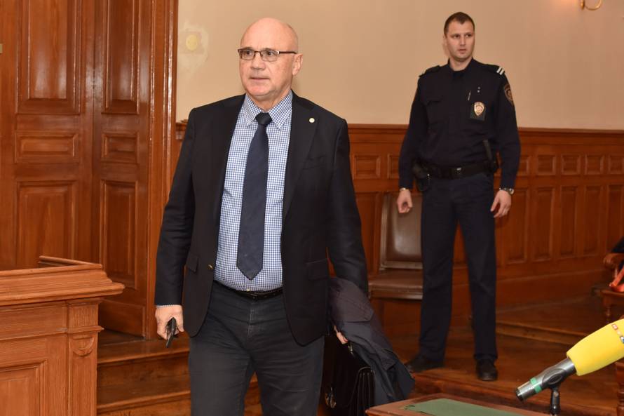 Å ibenik: Na OpÄinskom sudu nastavljeno suÄenje Tomislavu HorvatinÄiÄu