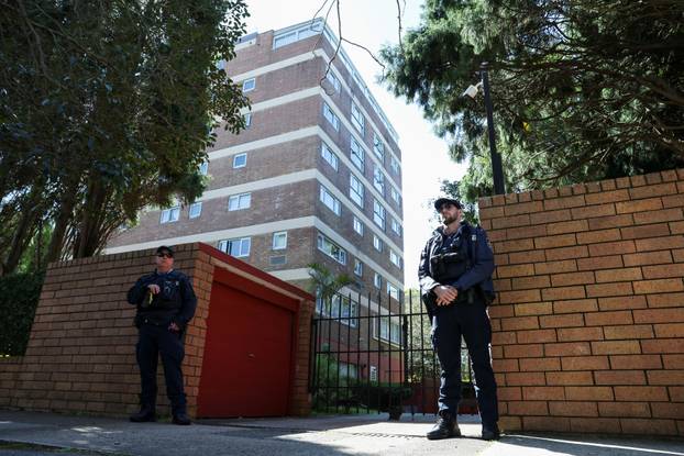 Car crashes into Russian consulate in Sydney