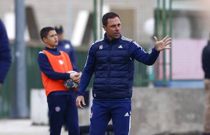 Olimpija smijenila trenera, bivši dugogodišnji strateg Dinamovih juniora naslijedio ga na klupi