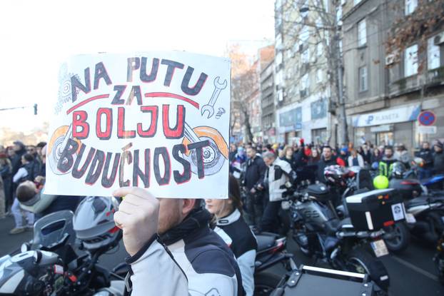 Beograd: Više od 300 motorista pridružilo se studentima u današnjoj blokadi 