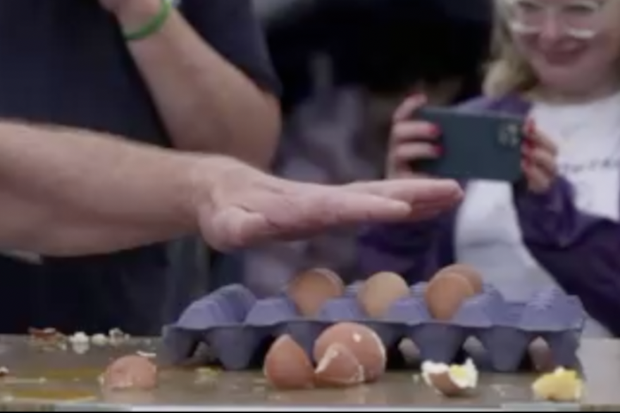 Prvenstvo u ruletu s jajima nagrađuje sirovi talent