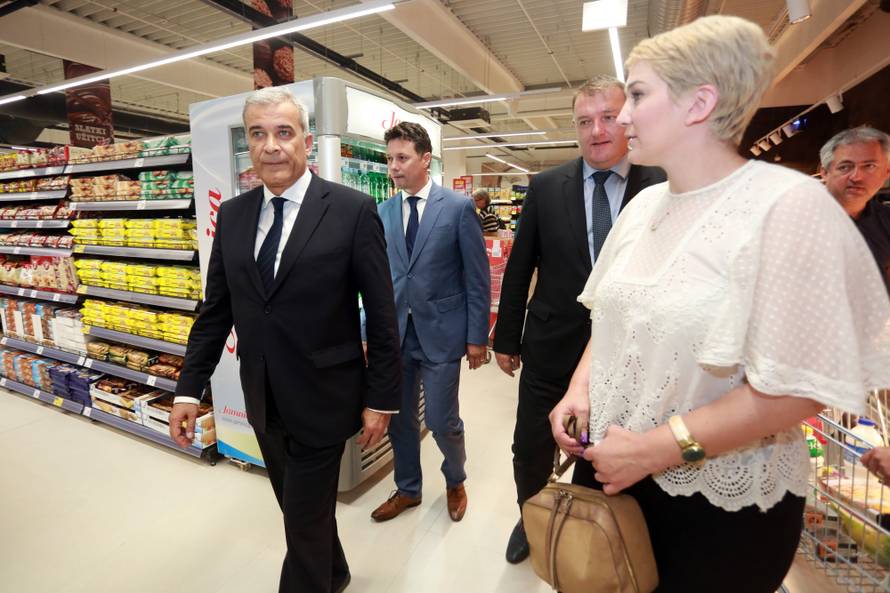 Super Konzum Supetar