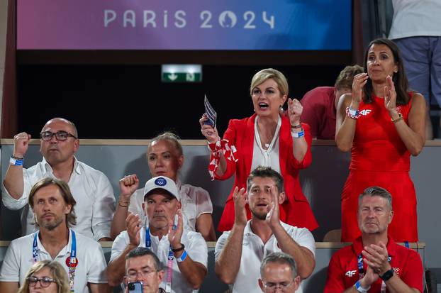 Pariz: Kolinda Grabar-Kitarovi&cacute; prati me&ccaron; izme&dstrok;u Anne Schmiedlove i Donne Veki&cacute;