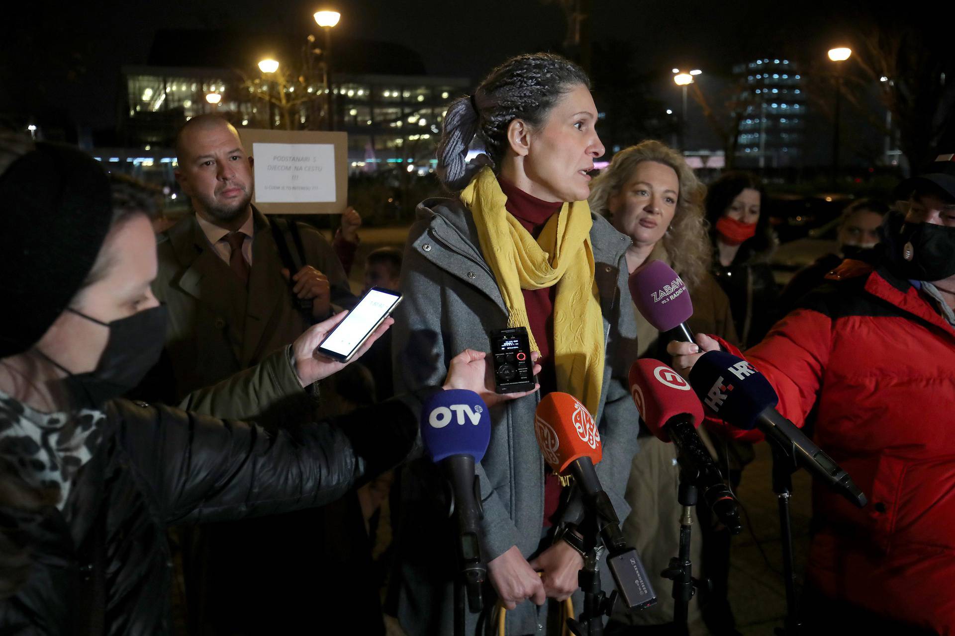 Zagreb: Majke nakon sastanka s Tomaševićem nisu došle do zajedničkog rješenja