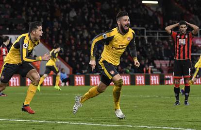 Arsenal gubio 3-0, Giroud opet spasio Wengera i zabio za bod!