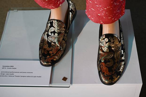 Zagreb: U predvorju MSU-a svečano otvorena izložba "MAMA ŠČ!"